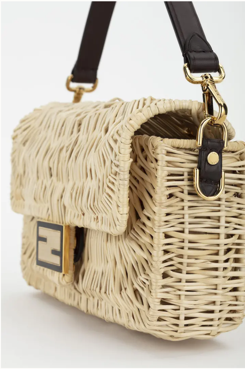 La baguette Fendi reinterpretata da Bottega Intreccio