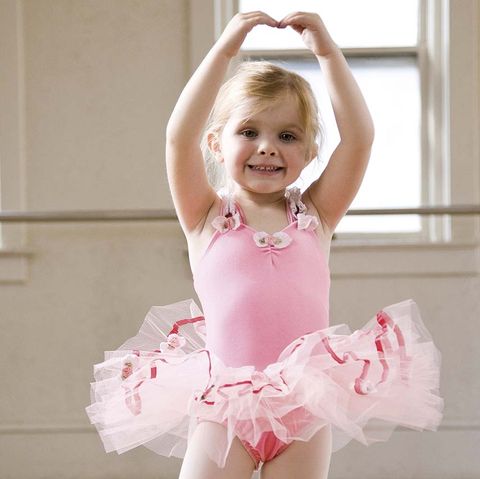 niña haciendo ballet