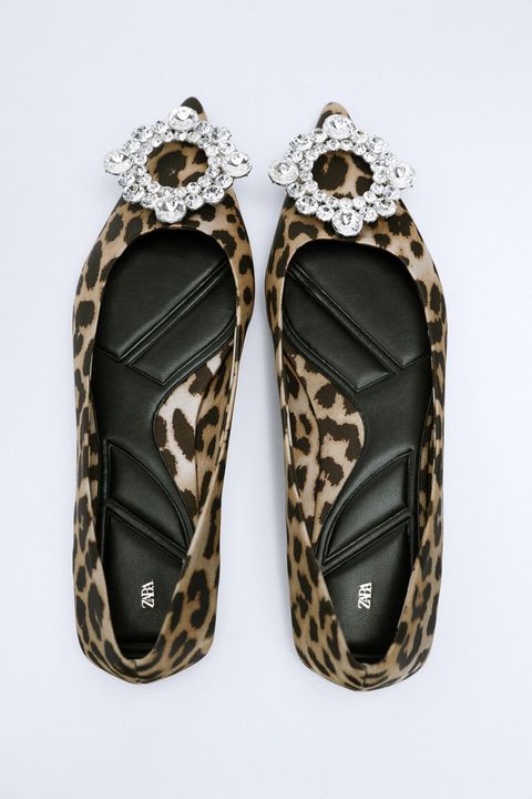 Zara y las bailarinas joya leopardo más elegantes de todas