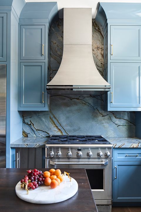 Range Hood Trends for your 2022 Kitchen Remodel - Stoll Industries