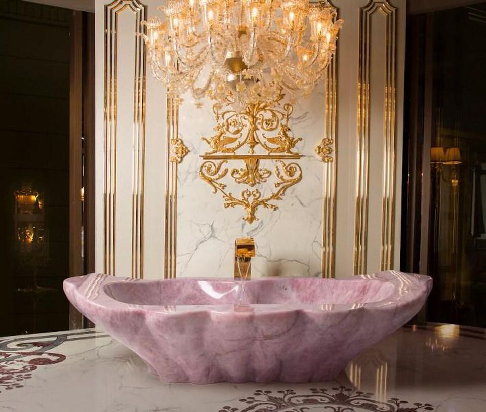 rose quartz bathtub