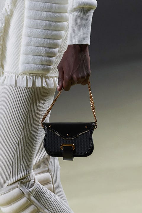 50 best bags from the AW22 catwalks – fall/winter bag trends