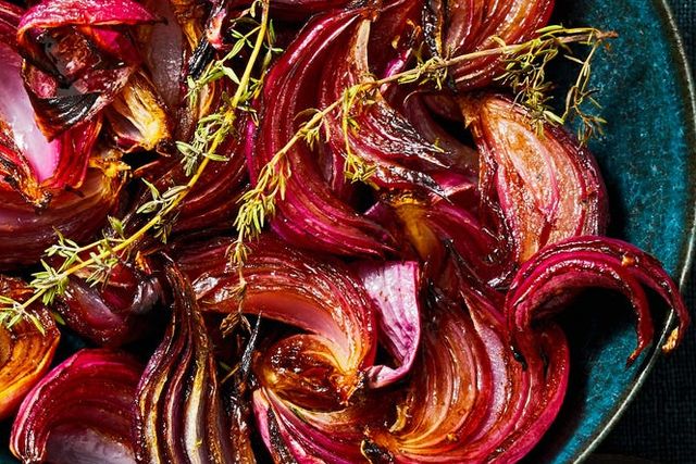 balsamic roasted red onions