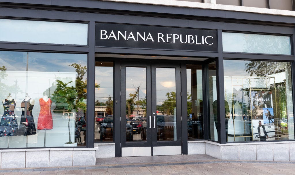 Banana Republic to Launch 'Style Passport' Clothing Rental Service