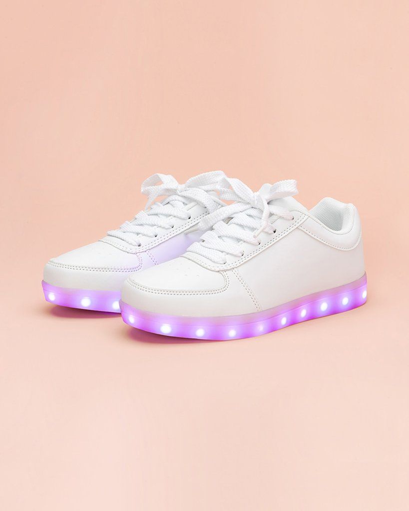 Light up shoes hot sale from the 90s