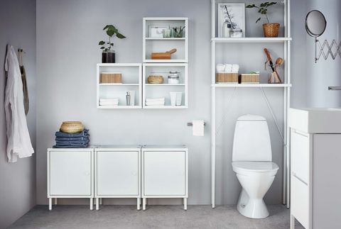 Cuarto de baño blanco de IKEA