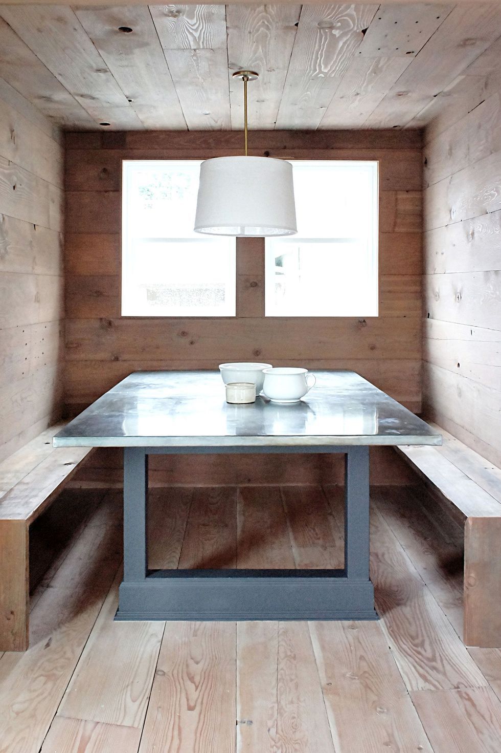 rustic kitchen booth