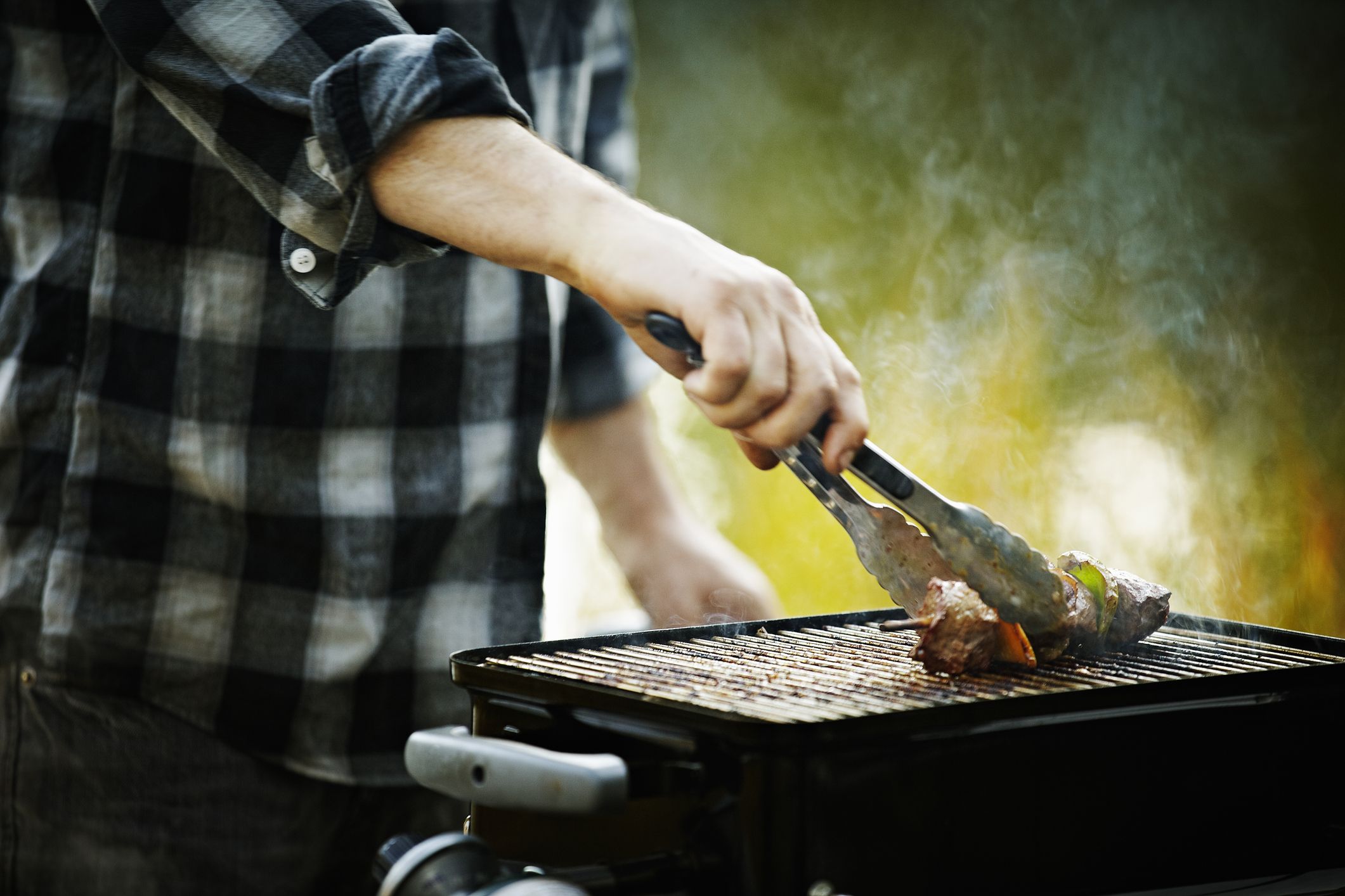 Dit zijn dé 8 gouden tips voor een perfecte barbecue Leg eens een ander stukje vlees op de barbecue | Lekker