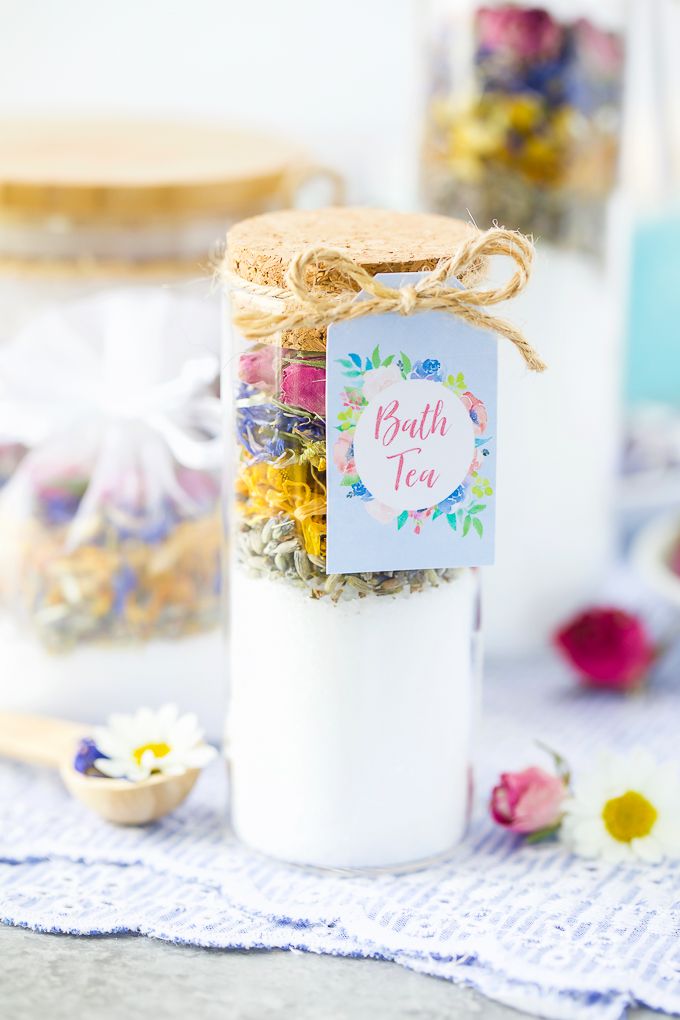 diy first mother's day gifts from baby