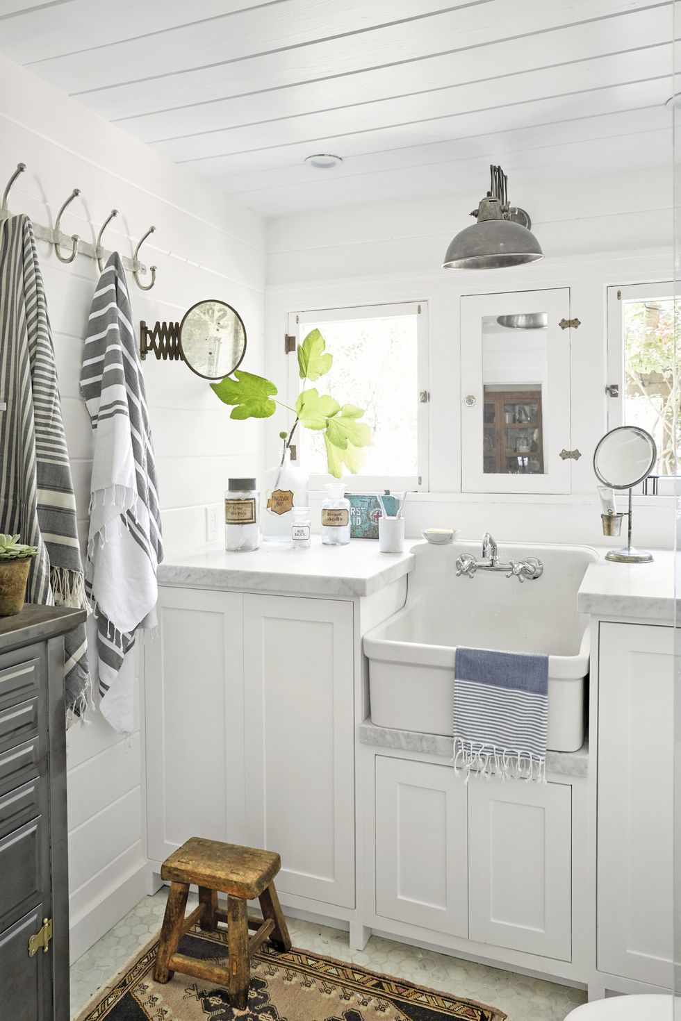 This Colorful Small Gray Bathroom Makeover Can Be Done In Just 1