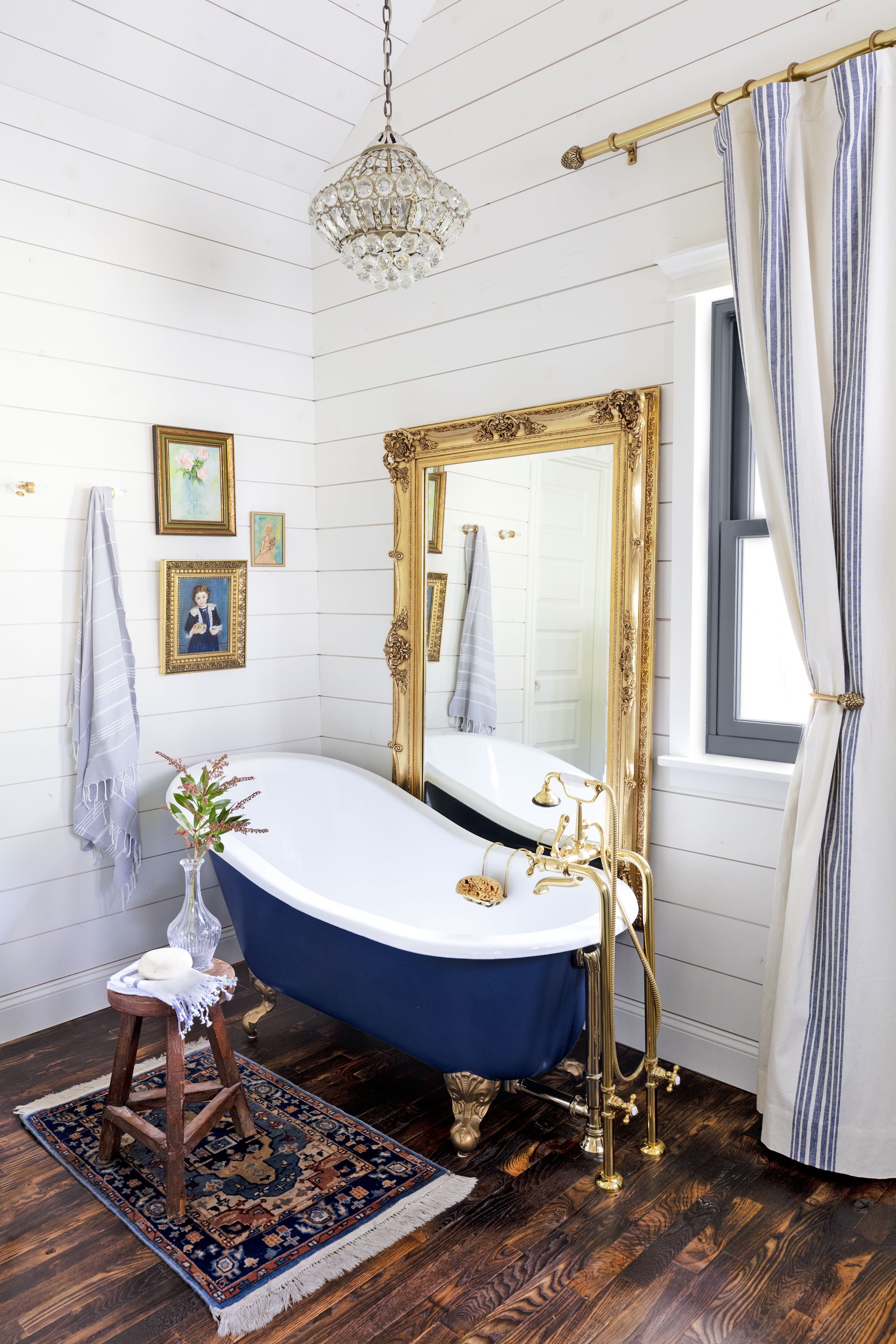100 Best Bathroom Decorating Ideas, Bathroom Bathtub Decor Ideas
