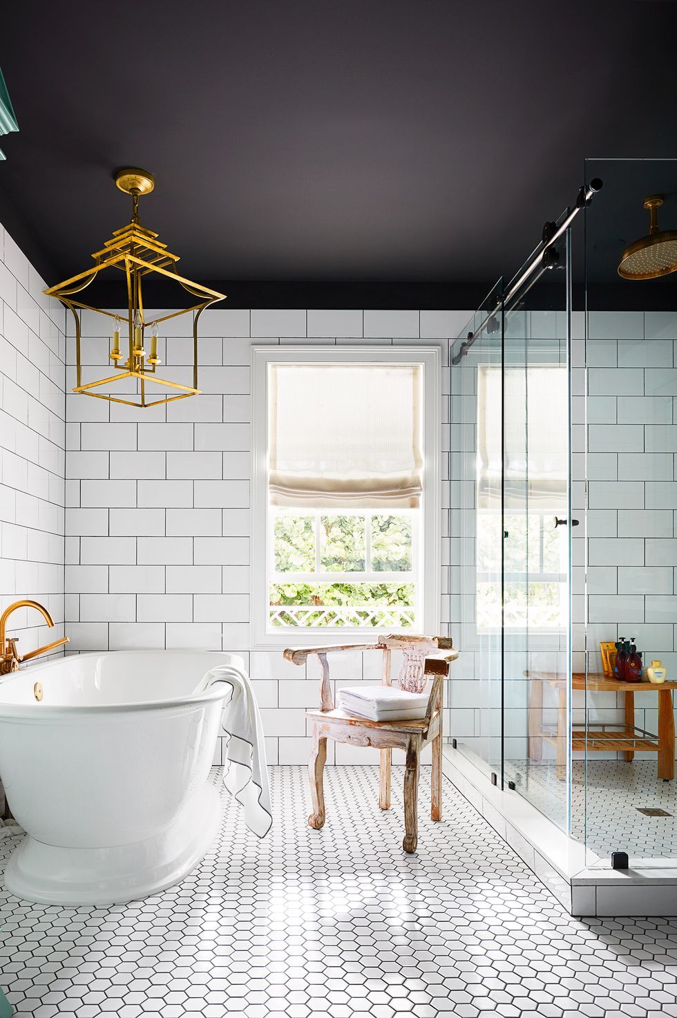 15 Chic Bathroom Lighting Ideas Flattering Light For Bathrooms