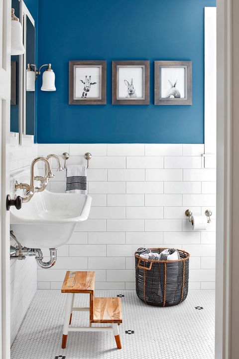 bathroom paint colors, blue and white bathroom