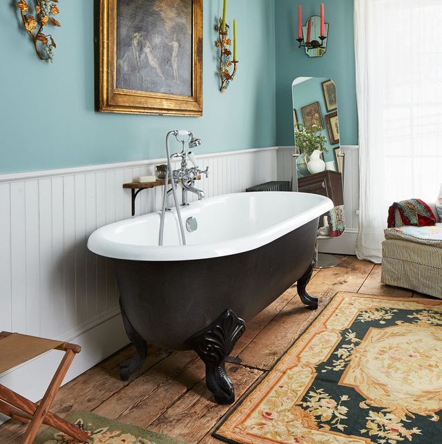 28 Stylish Bathroom Shelf Ideas The, Black Spots Around Bathtub