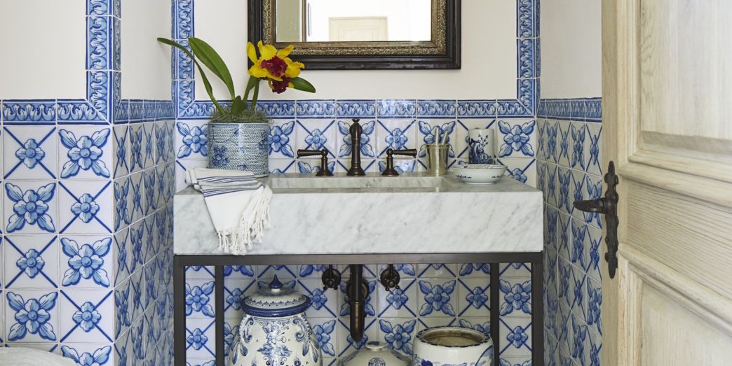21 Best Bathroom Tile Decorating Ideas, Tile Pattern Ideas For Bathroom