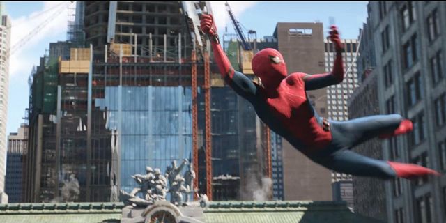 Spider Man Lejos de casa detalle trailer - Cuatro fantásticos marvel  spiderman