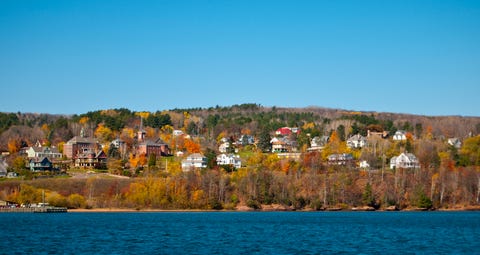 25 Best Fall Foliage Spots in U.S. - Where to See Autumn Colors