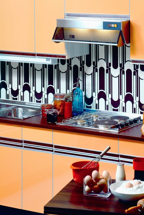 25 Cool Retro Kitchens How To Decorate A Kitchen In Throwback Style