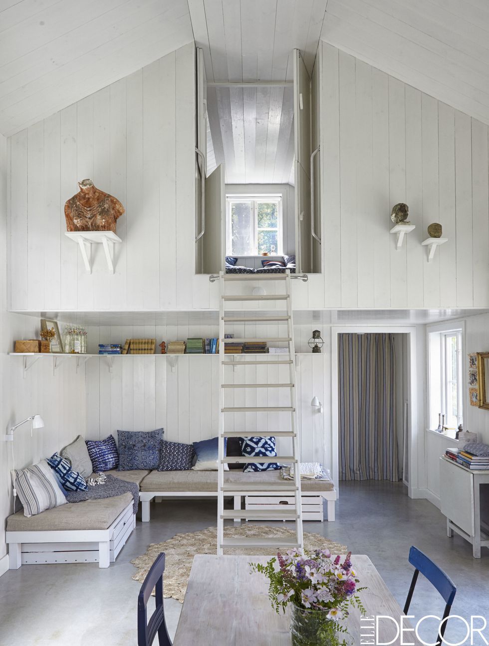 18 Gorgeous Beach House Decor Ideas   Easy Coastal Design Ideas
