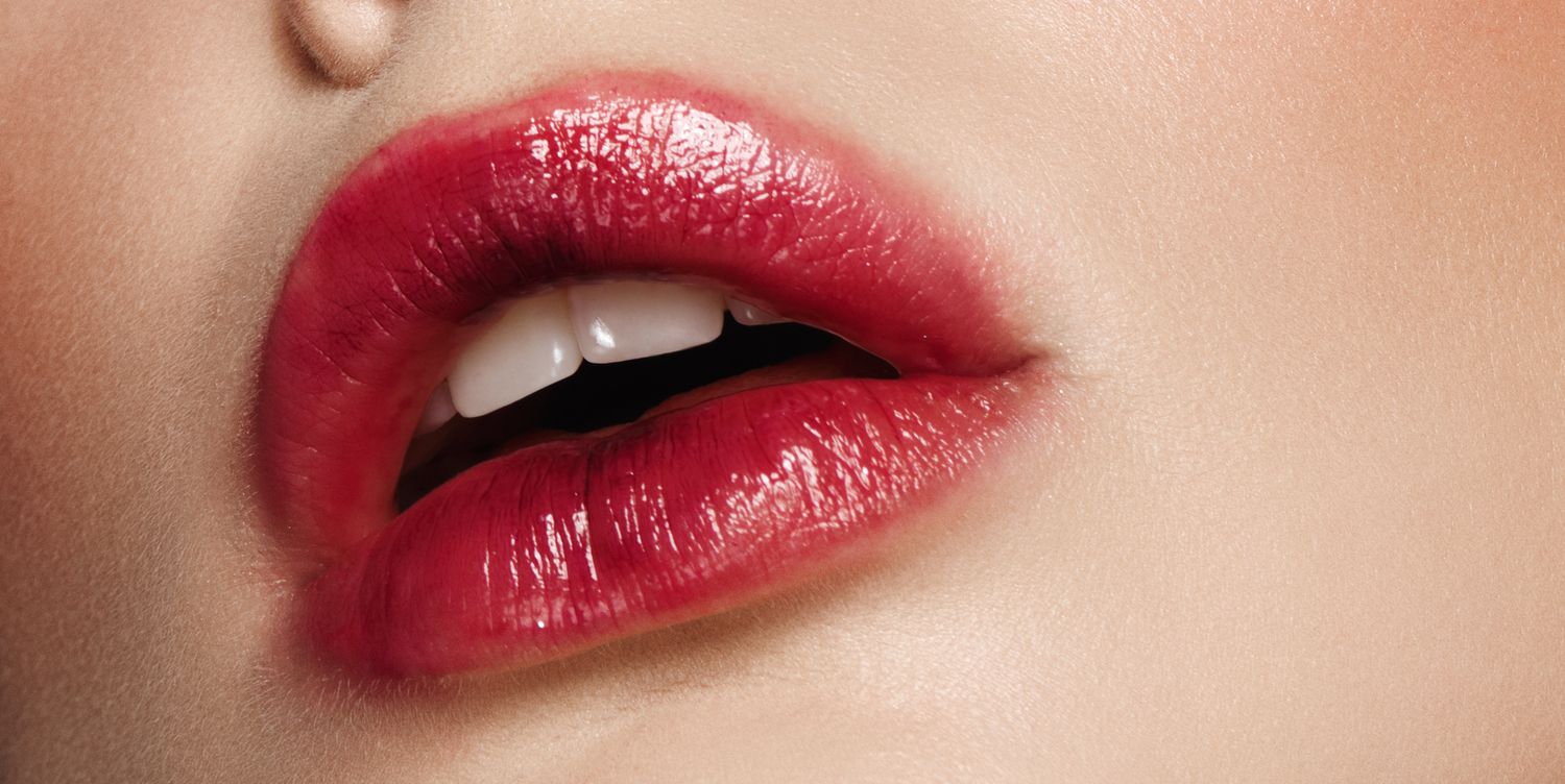 Don't Stress, There's a Dupe for Clinique's Black Honey Viral Lipstick