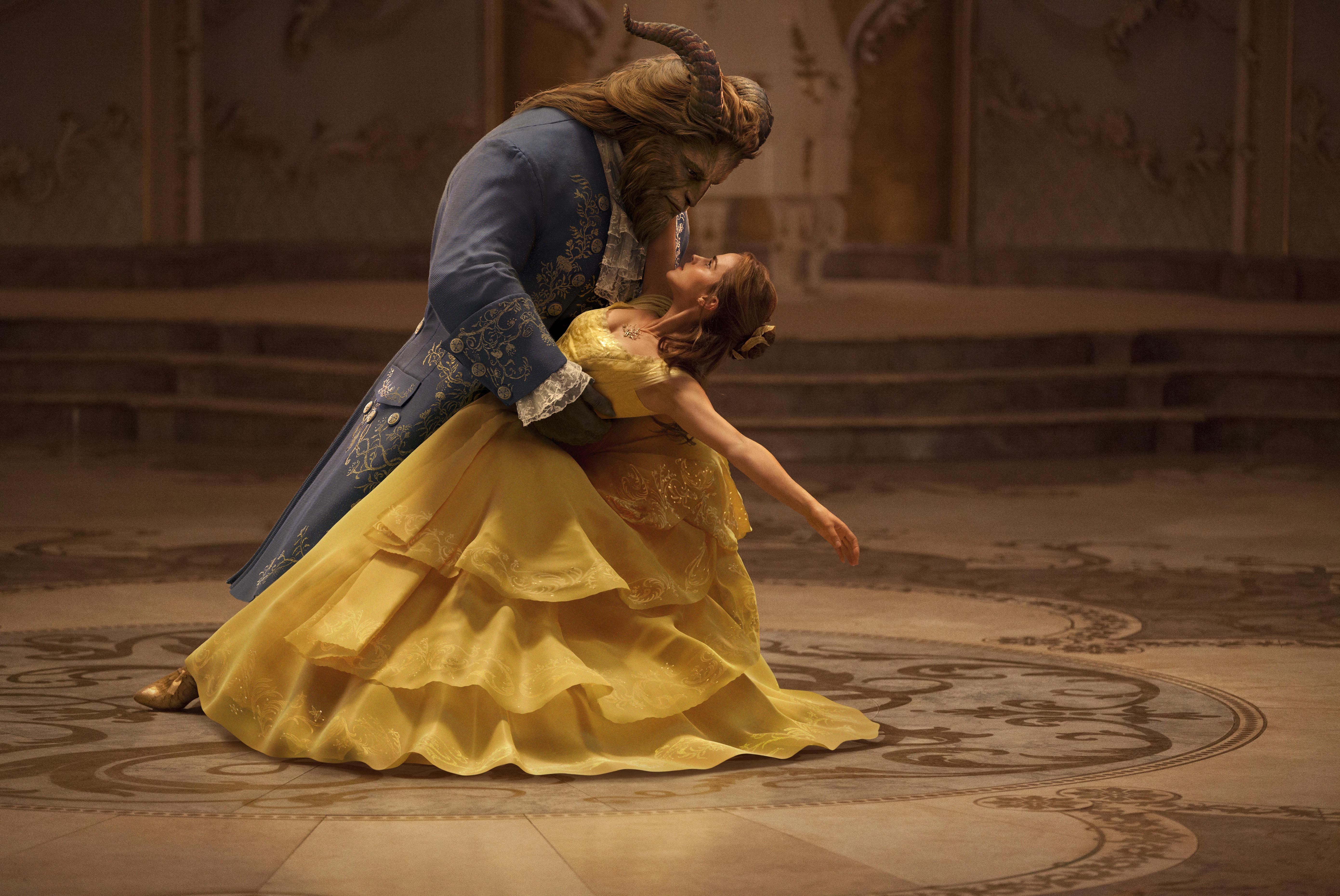 7 Behind The Scenes Facts About Belle And Beast's New Ballroom Scene ...