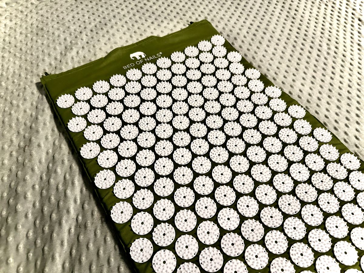 Bed of Nails Acupressure Mat Review: Prodding Your Way to Wellness
