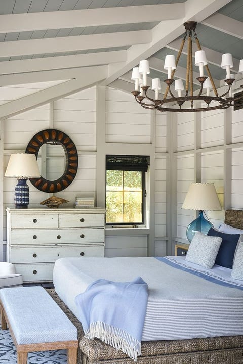 15 Bedrooms With Statement Ceilings Stunning Ceiling Designs - How To Decorate Bedroom With Vaulted Ceilings 15 Bedrooms With Statement Ceilings Stunning Ceiling Designs - How To Decorate Bedroom With Vaulted Ceilings