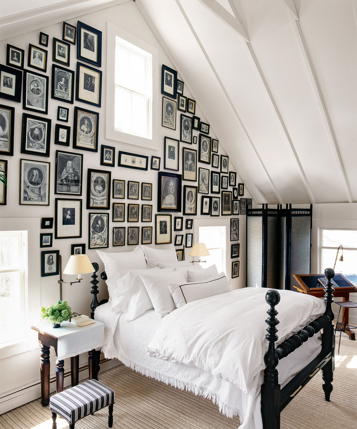 Long Bedroom Wall Ideas dallas 2021 - marionoley.com