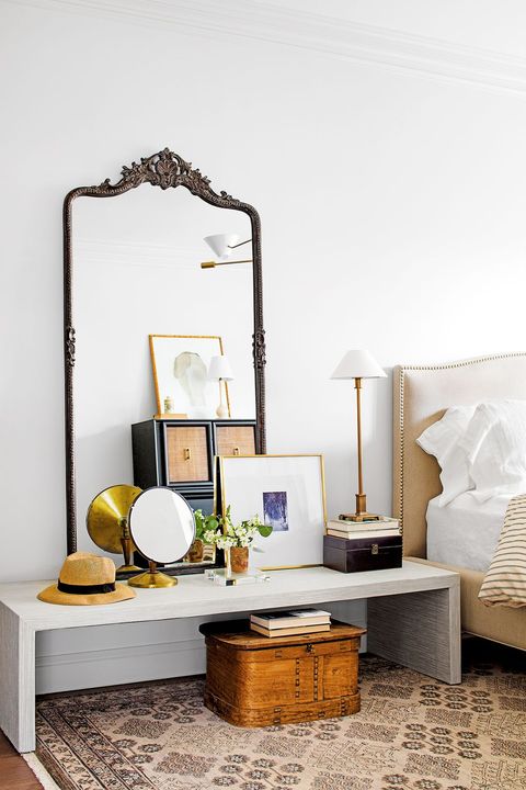55 Easy Bedroom Makeover Ideas Diy, Mirrored Bedside Table Setup