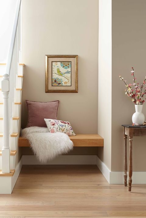 Warm Colors That Go With Agreeable Gray - Agreeable Gray SW 7029 in Real Spaces