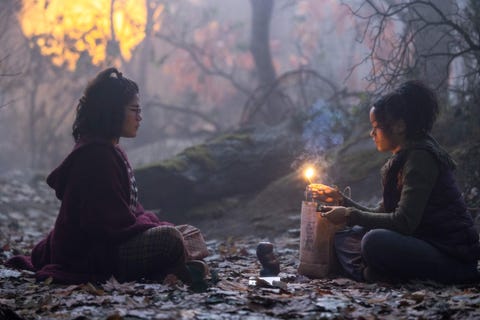 Belissa Escobedo, Whitney Peak, Hocus Pocus 2 belissa escobedo, whitney peak, hocus pocus 2
