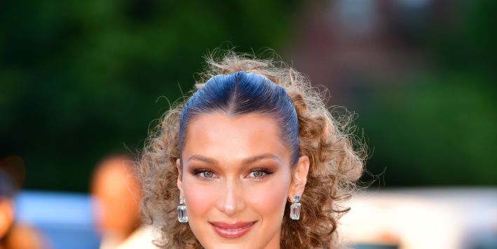 Bella Hadid Dyed Her Hair Blonde And Looks Like Her Sister Gigi