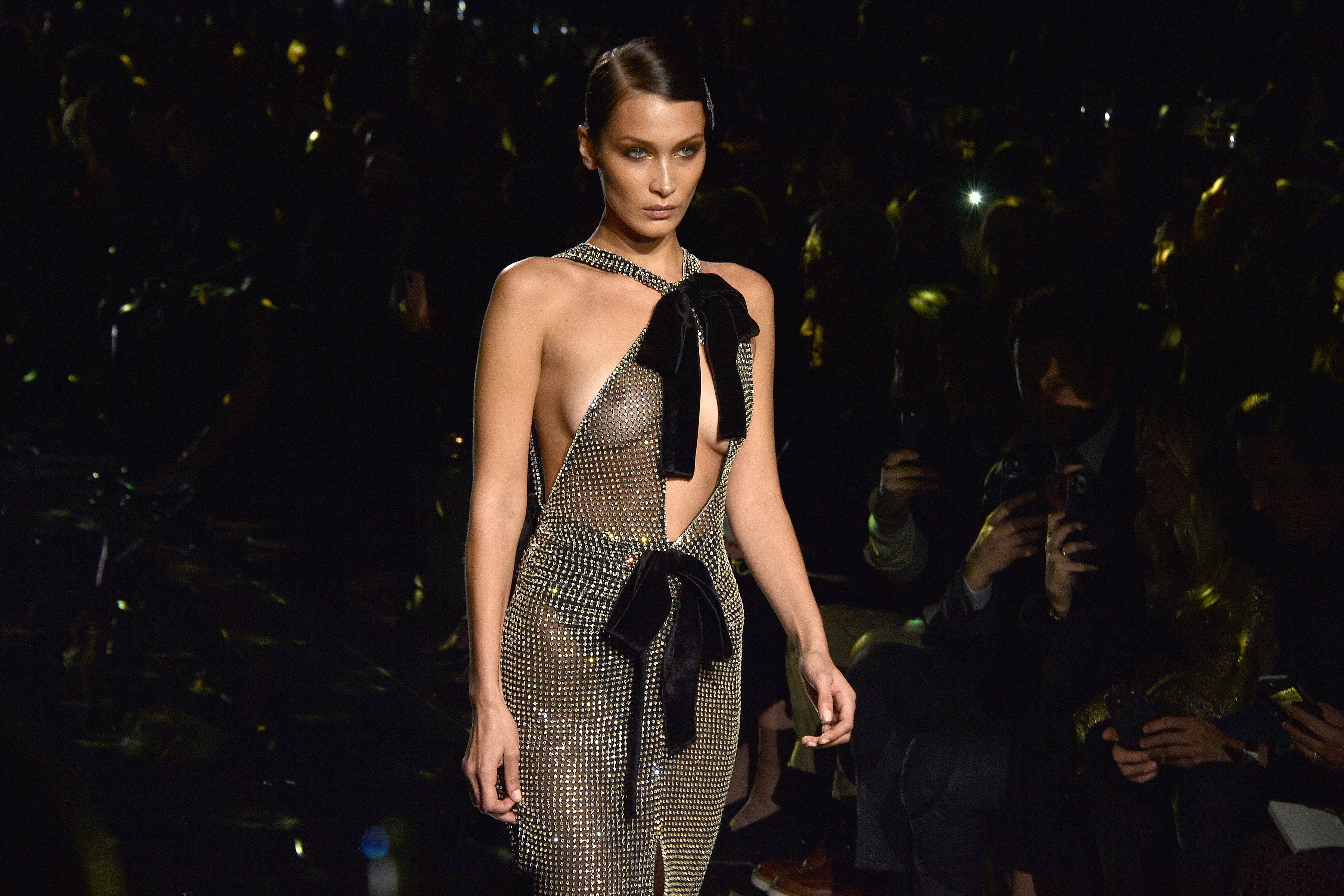 Leaked bella hadid see through during tom ford aw20 show