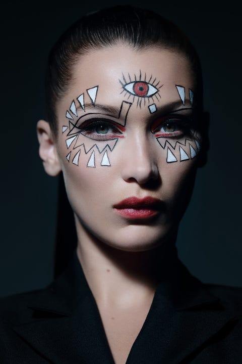 Bella Hadid for Dior - Halloween make-up