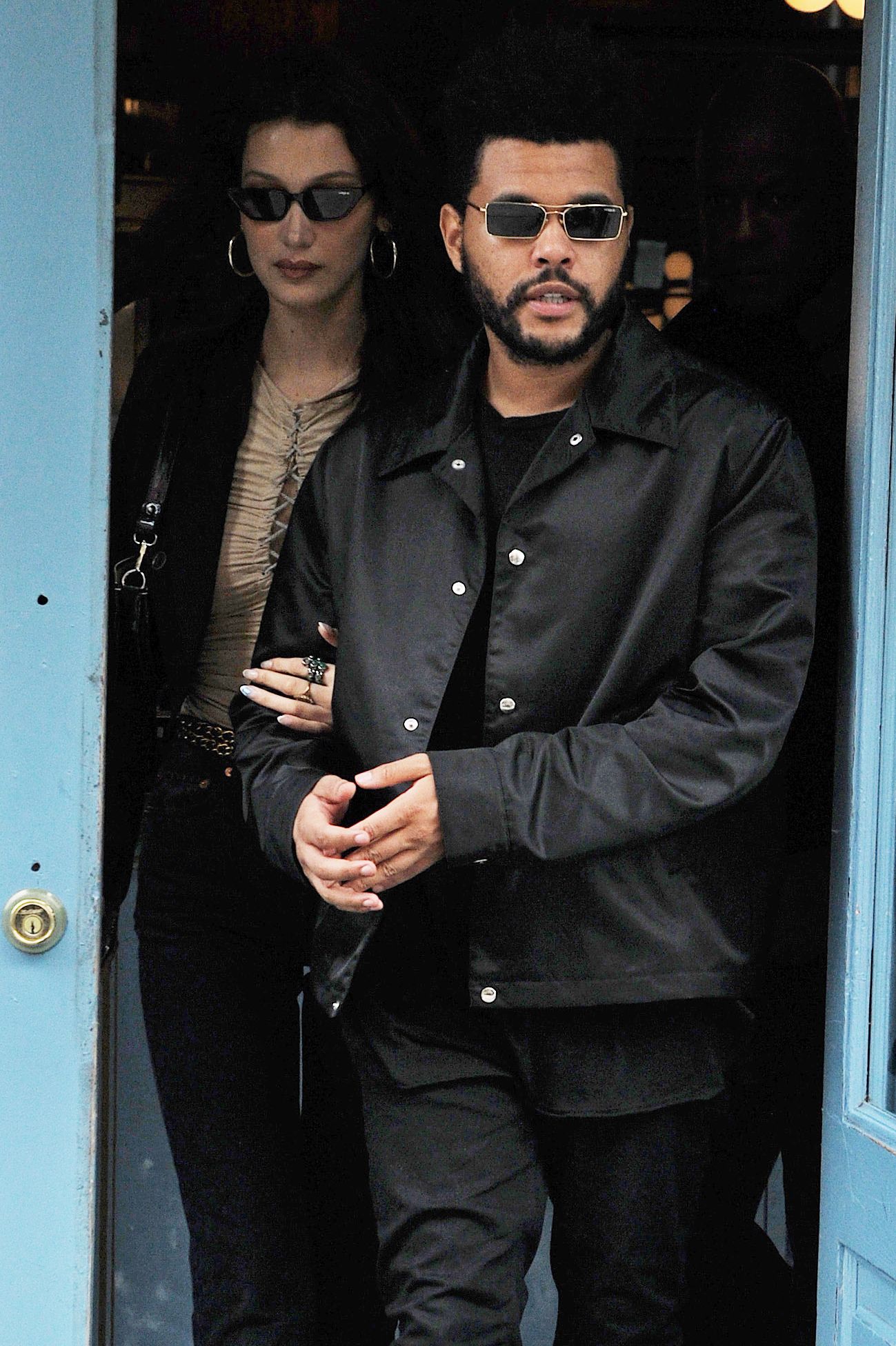 Watch The Weeknd S Full Vmas Performance After He Ran Into Bella Hadid