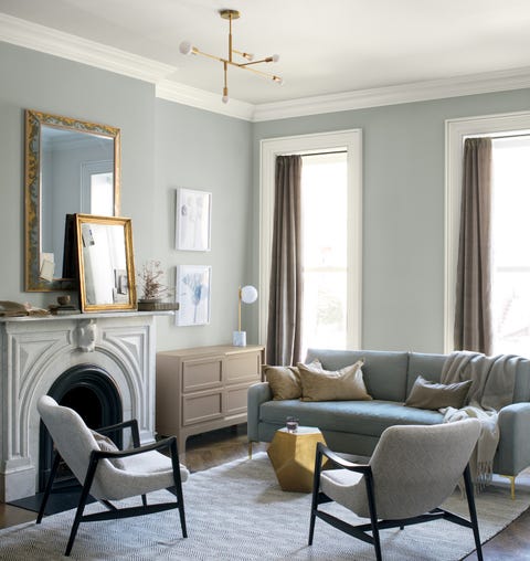 Benjamin Moore's Colour of the Year 2019 Is Metropolitan AF-690