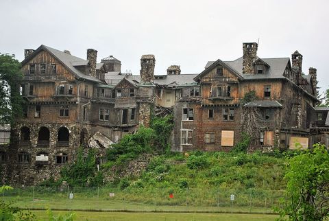 abandoned ny millbrook bennett mansions hall halcyon college school york down left built inside old houses creepy eerie places house