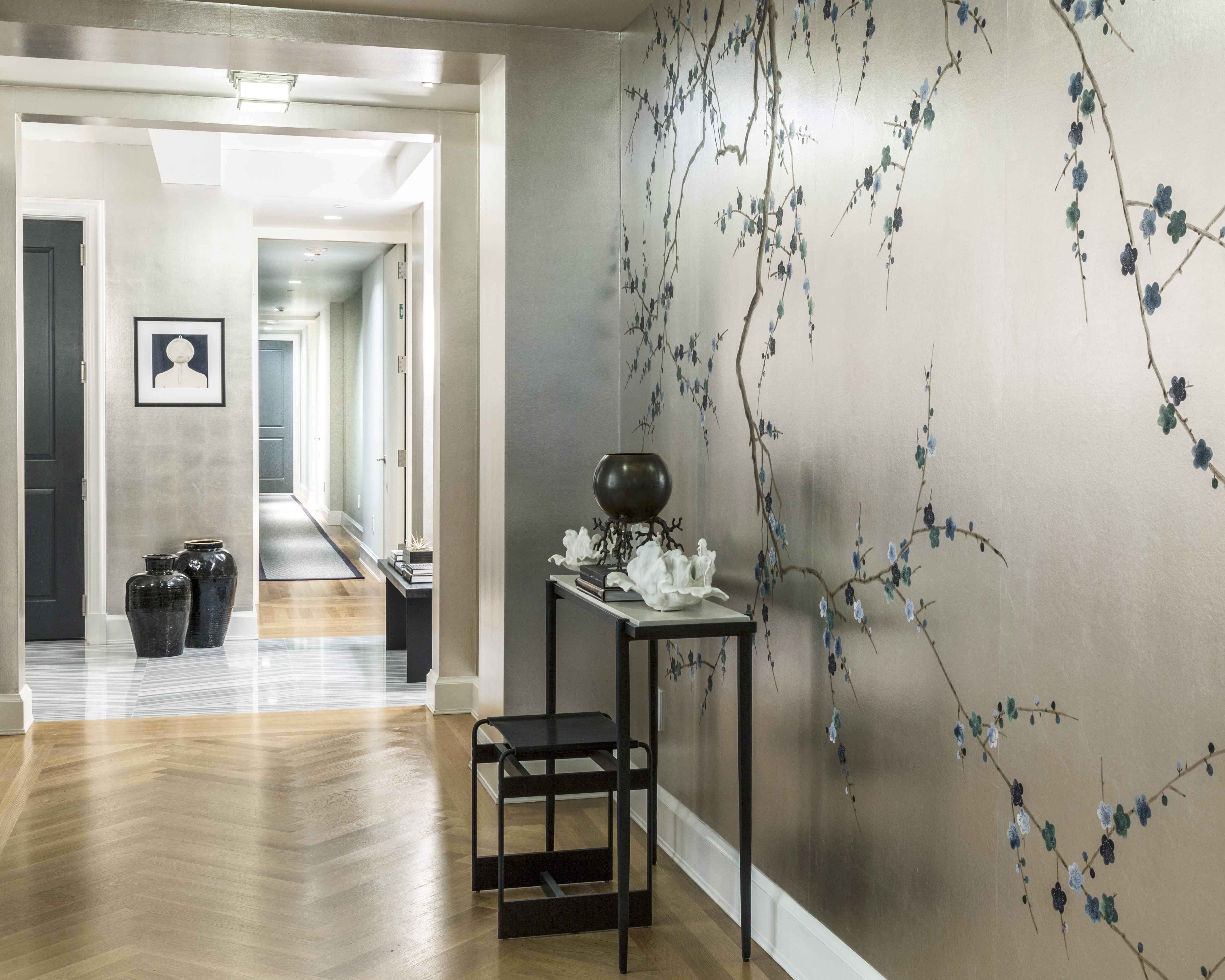 24 Wallpapered Foyers For A Gorgeous Home Entrance