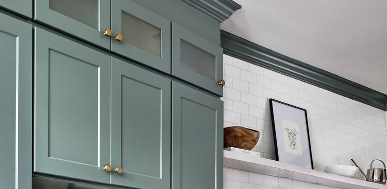How to Paint Kitchen Cabinets like the Pros