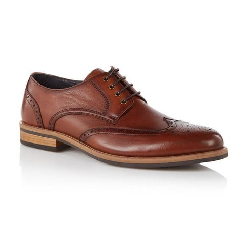 De tien beste schoenen die iedere man in zijn kast moet hebben