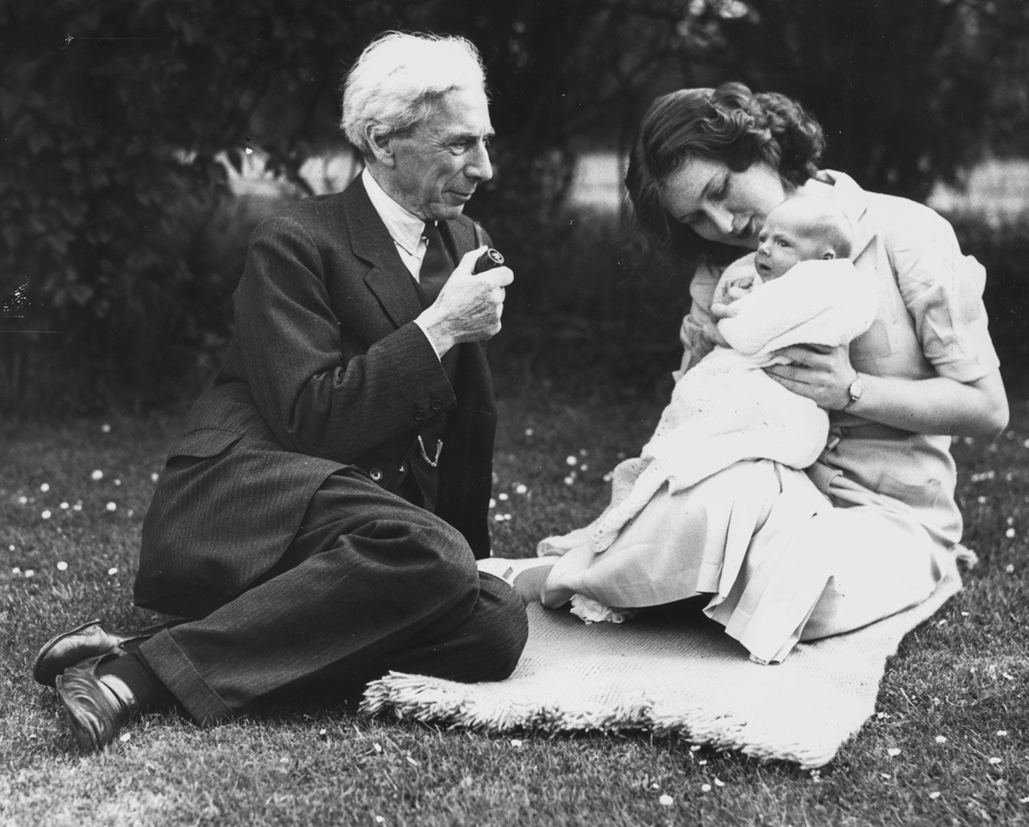 20 citas célebres de Bertrand Russell para tu filosofía de vida