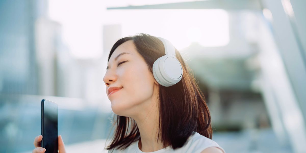 11 best cheap headphones for 2023