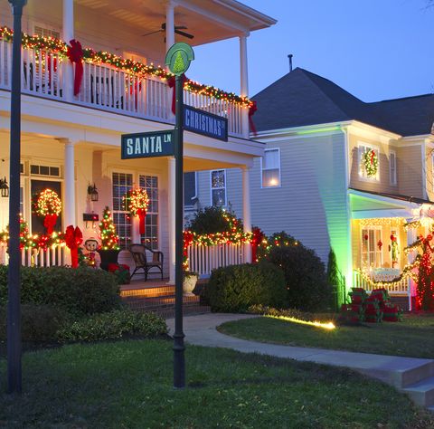 40 Best Christmas Towns in USA — Best Christmas Towns in America