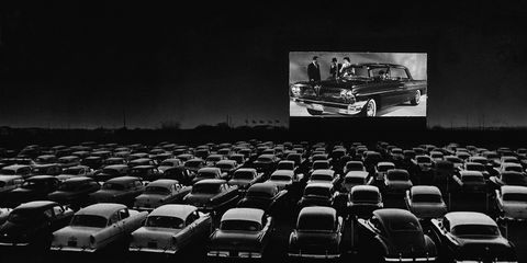 30 Classic Drive In Movie Theaters Best Drive In Theaters In America