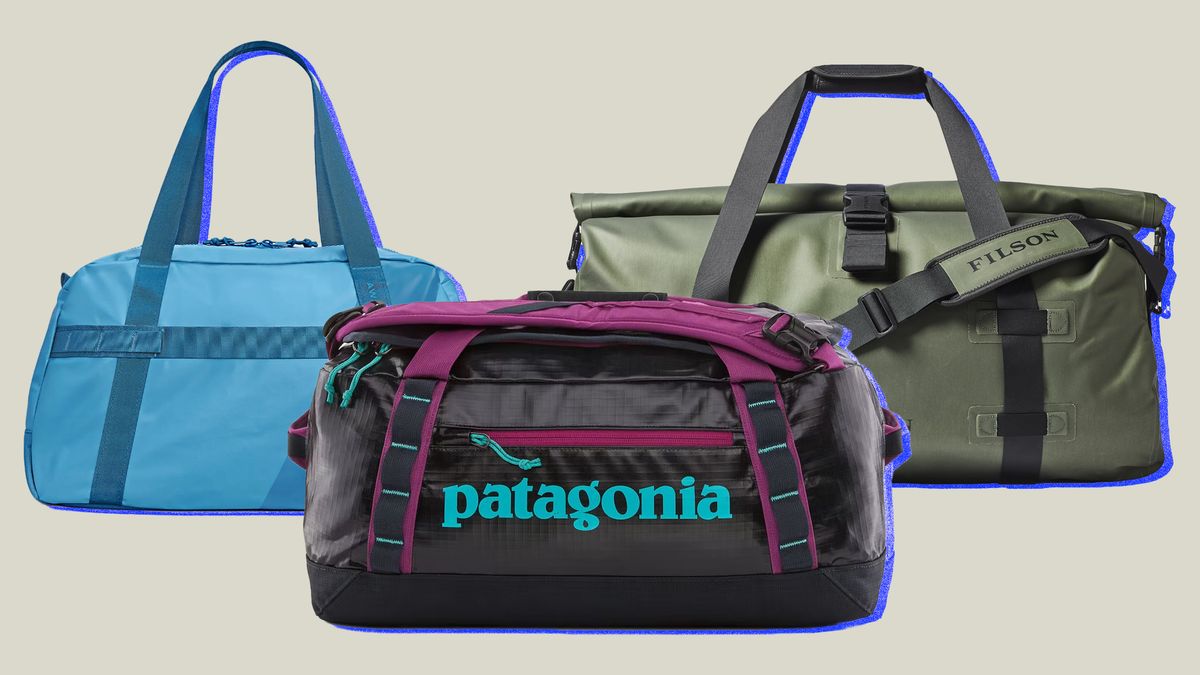  Pattern with Raccoon Multi-pocket Carry on Duffel Bag, Dry-Wet  Separation Travel Bag Men, Duffel Bag Medium Size, Overnight Bags