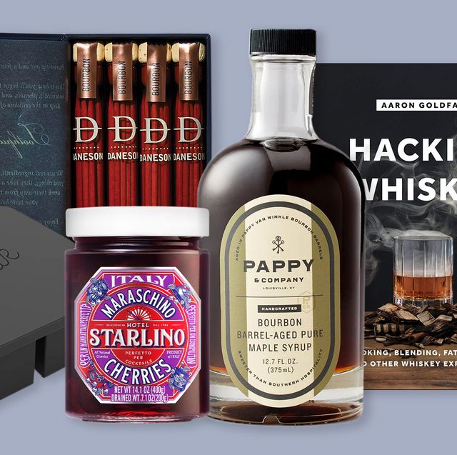 Cool Gifts For Scotch Lovers / 17 Scotch Of The Month