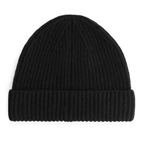 The Best Men's Beanies to See You Through the Cold Winter in Style