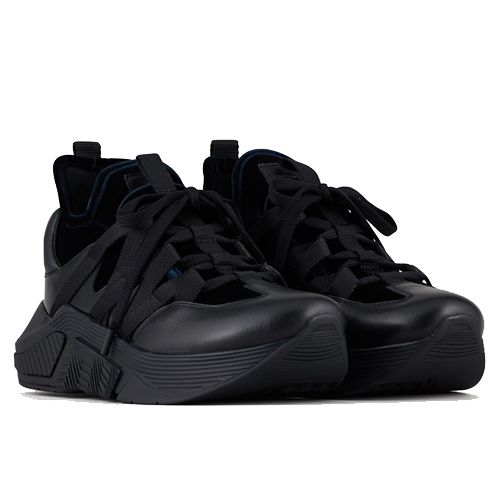 very mens black trainers