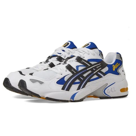 new release mens trainers