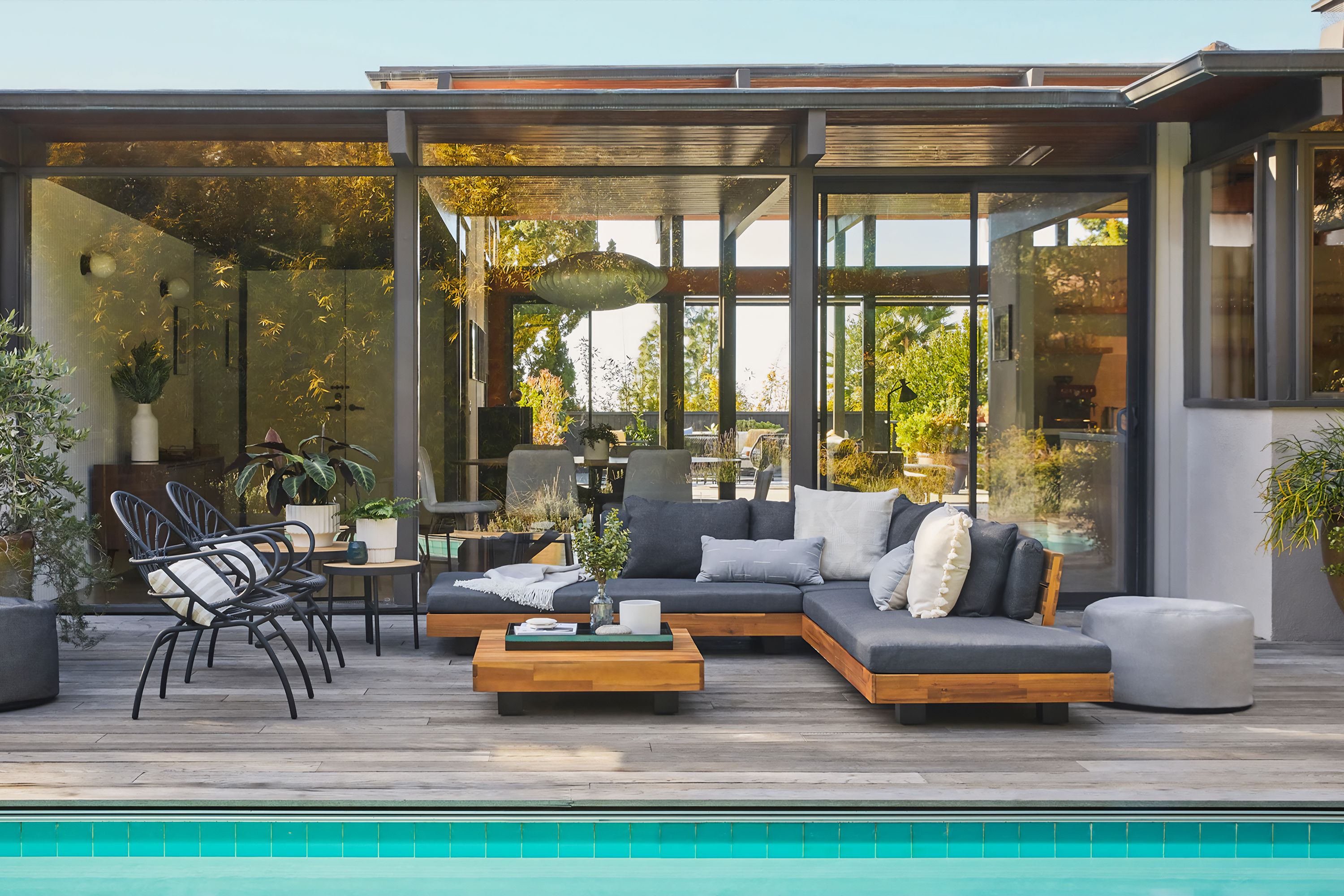 The Best Patio Furniture (And How to Shop for It)